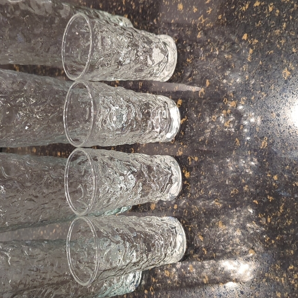 Textured glasses set of 8 - Picture 6 of 10